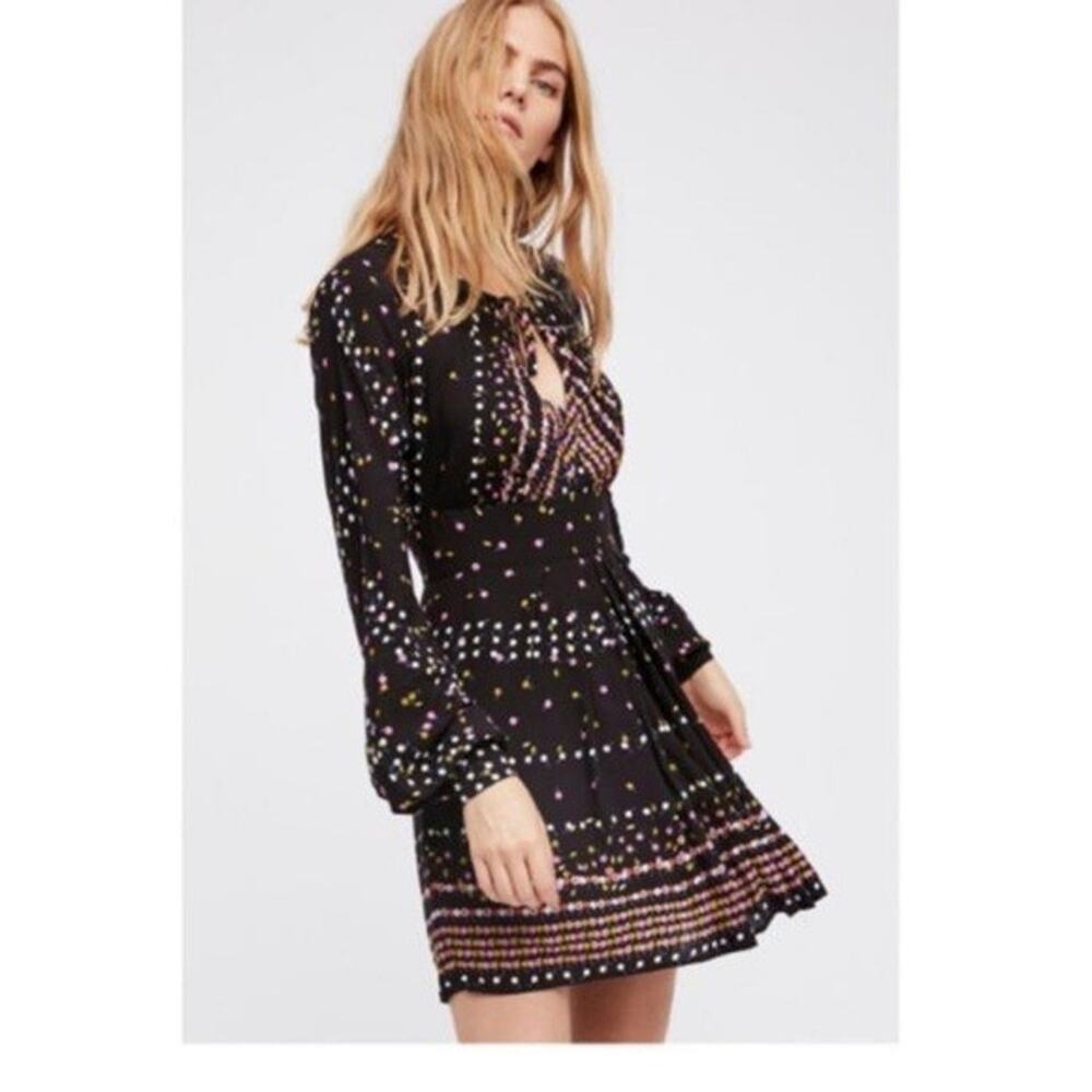 Free People Dress Women Size 4 Boho Pleated Open Back Mini Pleated Festival